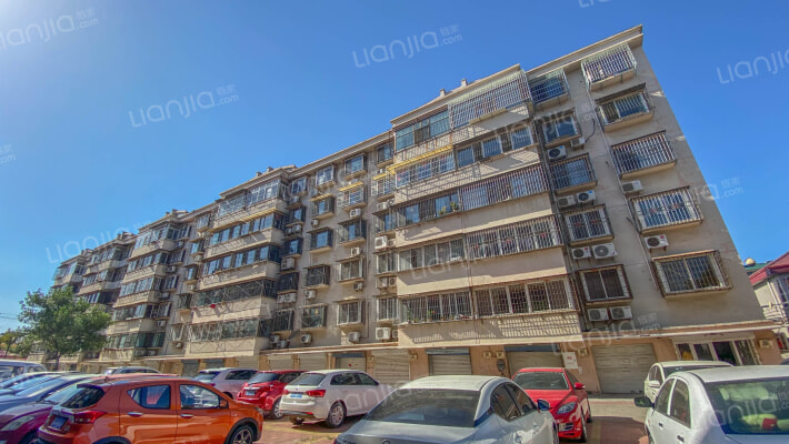 金山公寓外景图