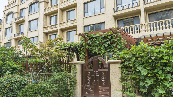 恒信伯爵庄园外景图