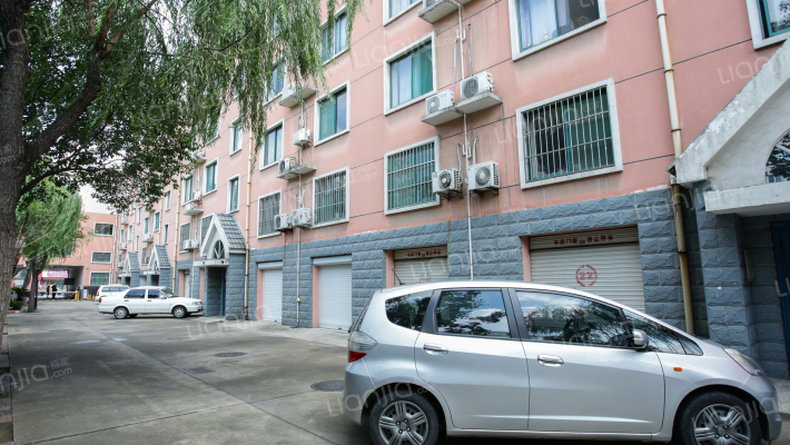 美达公寓外景图