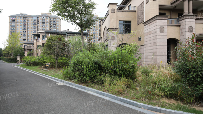 东湖庄园南园外景图