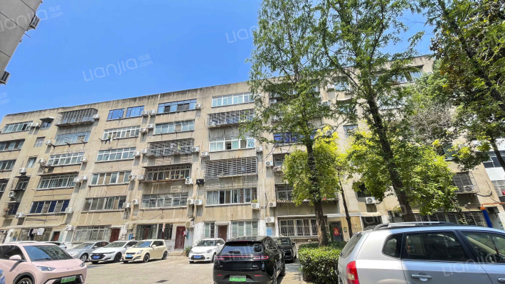 襄阳市质检所家属院外景图