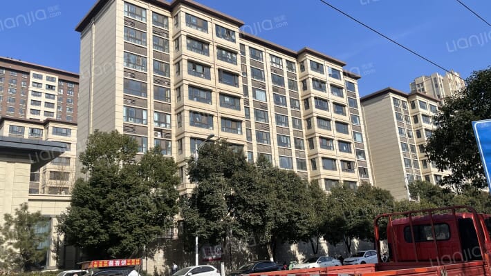 晶宫天悦东区外景图