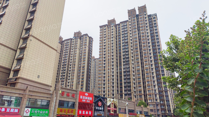 荣盛锦绣澜湾外景图