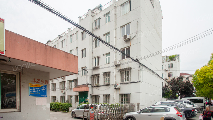 松汇中路425弄外景图