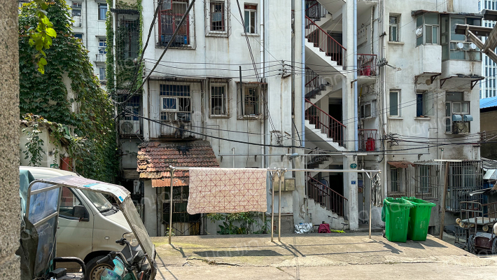 汉钢路6号外景图