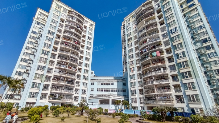 威文大厦外景图