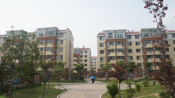 警苑新居外景图