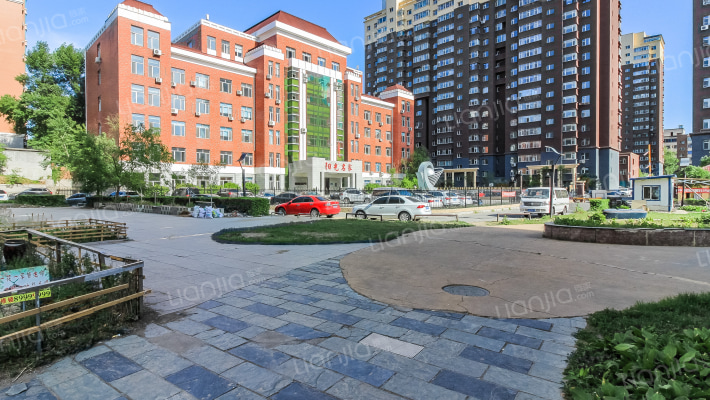 四季阳光外景图