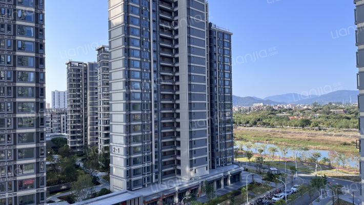 象屿西溪云境外景图