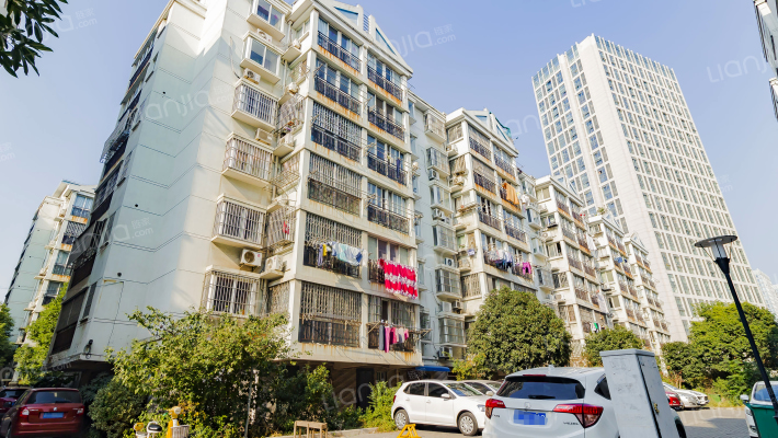 百盛家园外景图