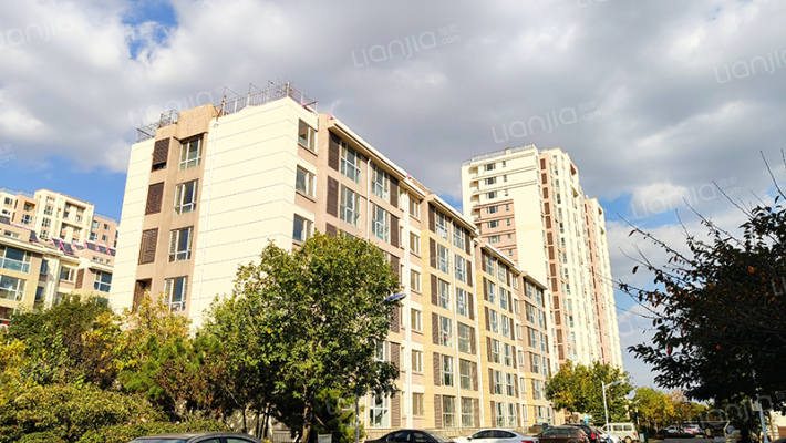 白沙上苑外景图