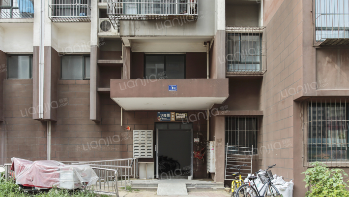 呈润里星河湾东区外景图