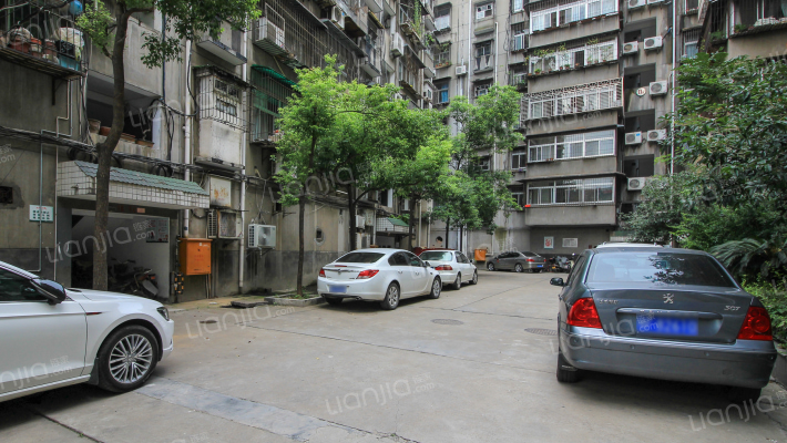 鼓楼巷小区外景图