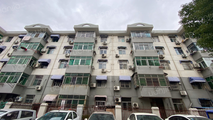 肥东粮食局宿舍外景图