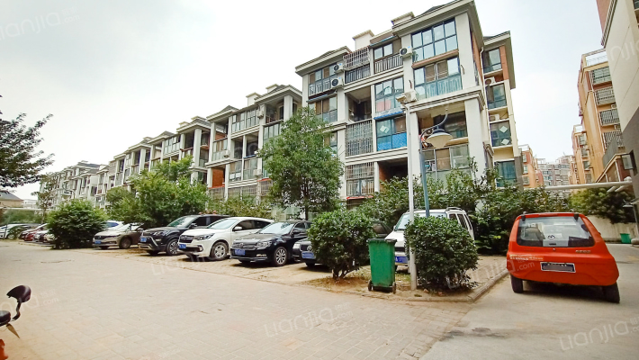 郑东百合外景图