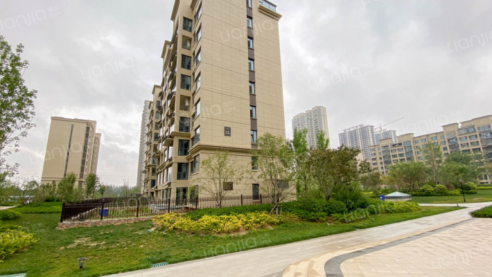 万特公馆B区外景图