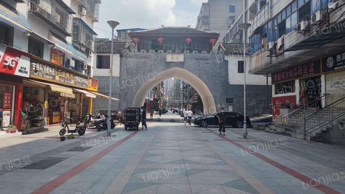 古楼街外景图