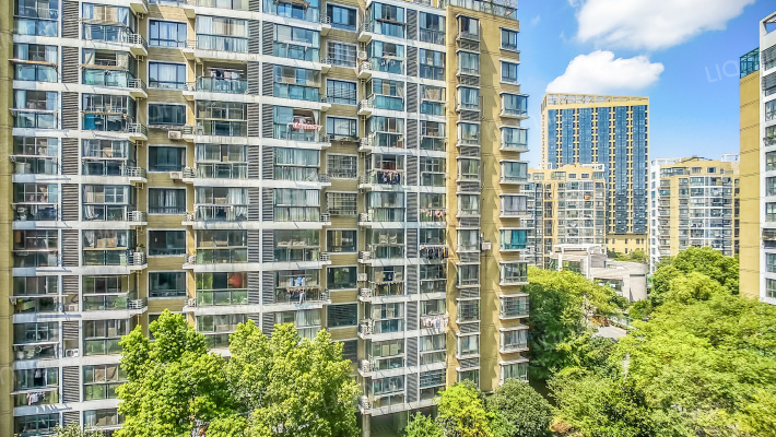 盛大花园外景图