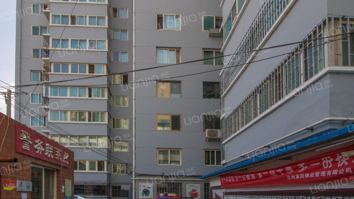 富民小区外景图