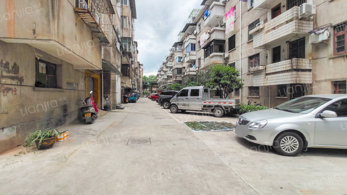 迎晖新村外景图