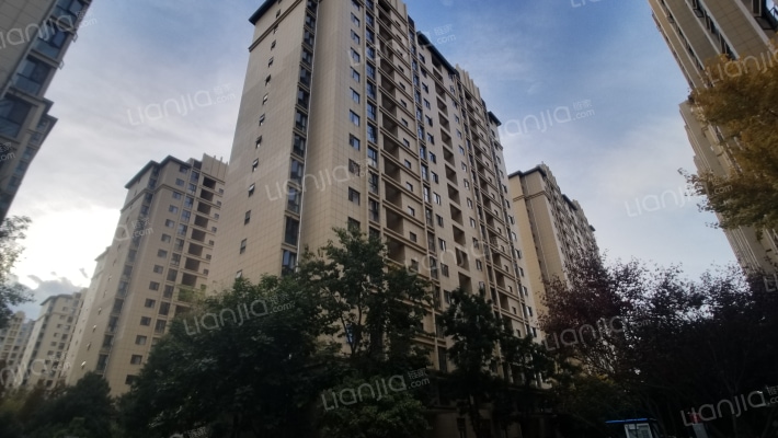 俊发湾流海外景图