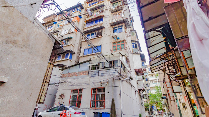 显正街11到15号外景图