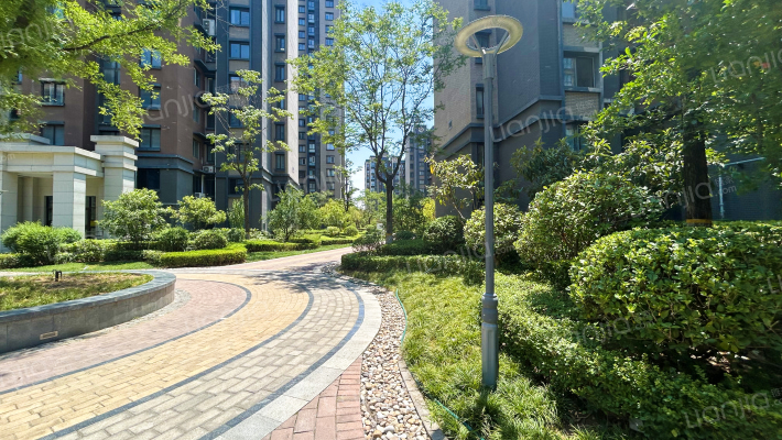 长庆湖滨花园三期外景图