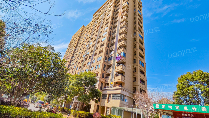 东鼎名人府邸北苑外景图