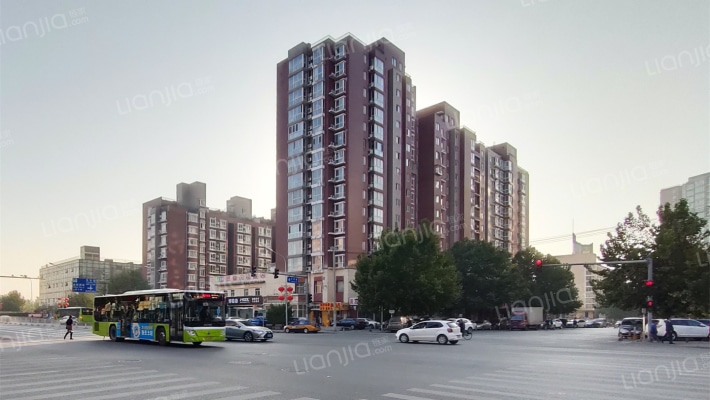 彩虹城五区外景图