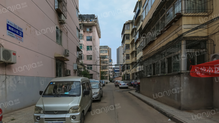 融田小区外景图