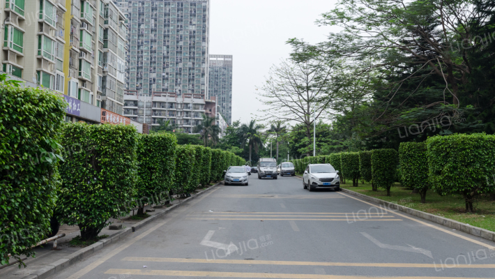 怡翠花园外景图