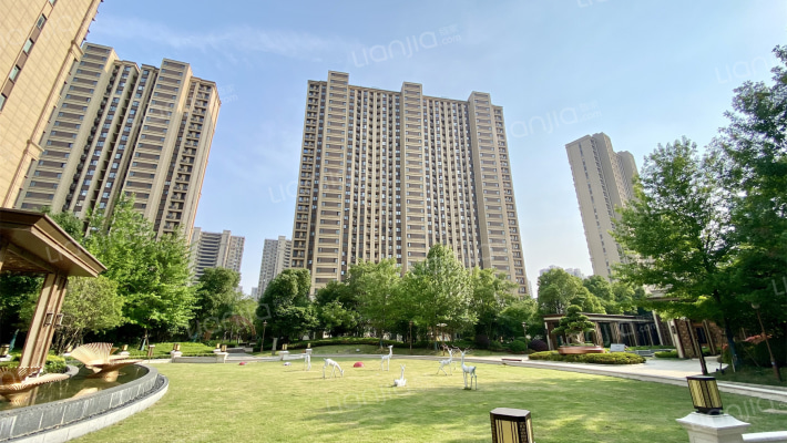 长江天悦府外景图