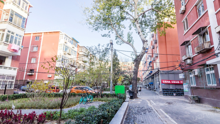 北纬路52号院外景图