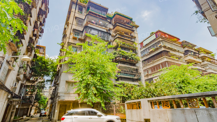 白燕街小区外景图