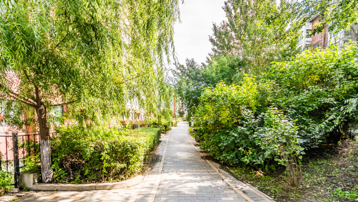 南郡新城外景图