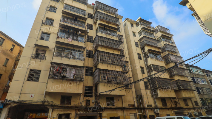 黄河花园小区外景图