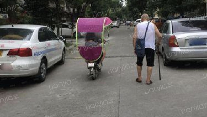 蜀南西区外景图