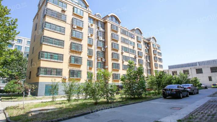 依林佳园外景图