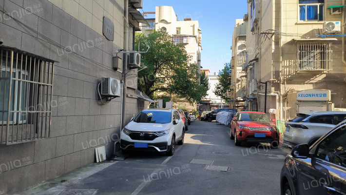 凤凰西街128-138号小区外景图