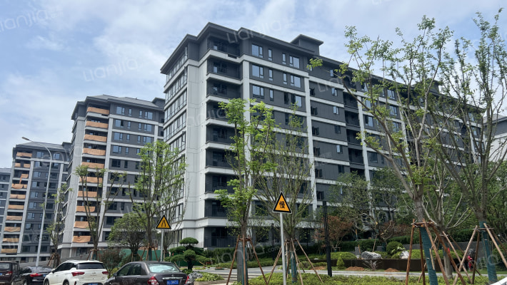 越秀·栖山悦府外景图