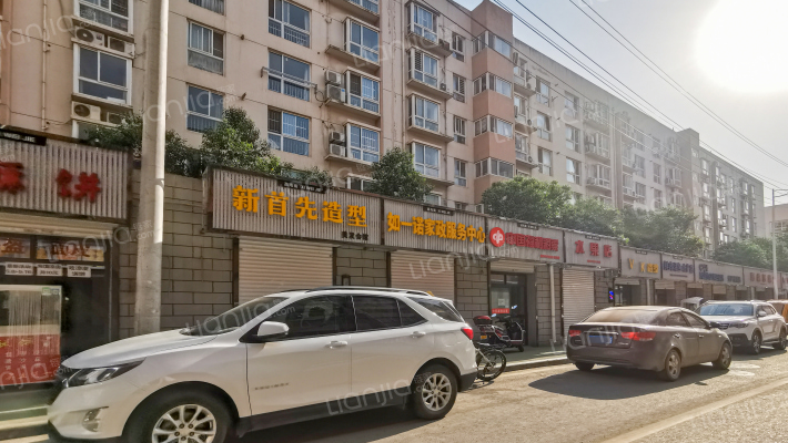 紫荆花园外景图