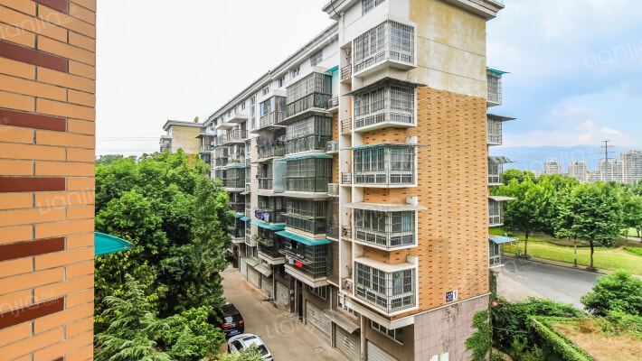 长山路333号外景图