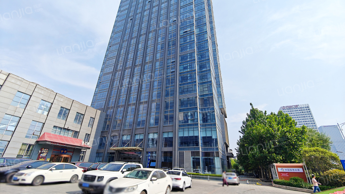 传媒大厦外景图