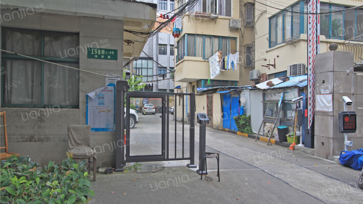 杨新路198弄外景图