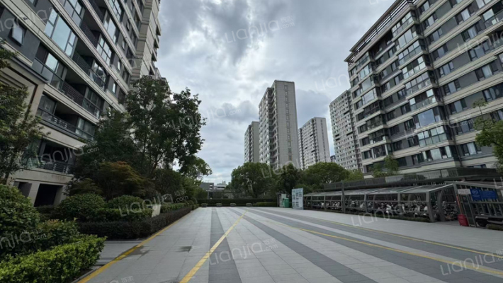 中海上贤府外景图