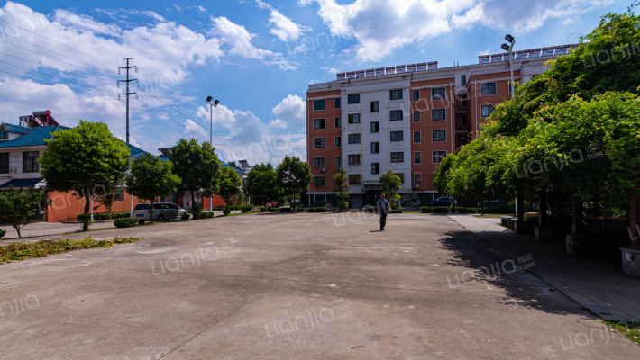 朝阳南路52号外景图