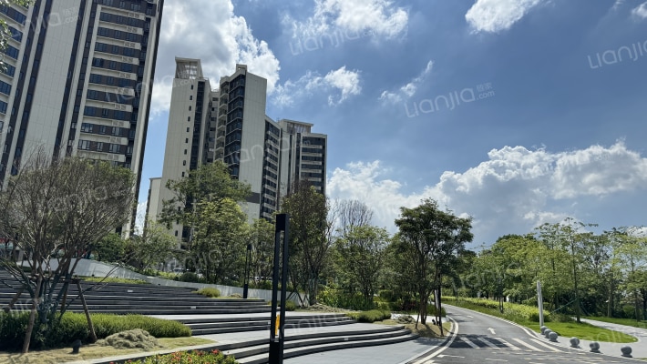 龙狮璟珑府外景图