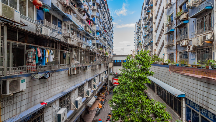 鼓楼商厦外景图