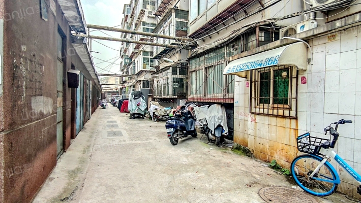 凤凰山路14号外景图