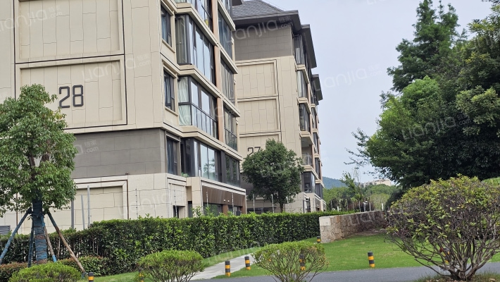 前山澜庭F区外景图